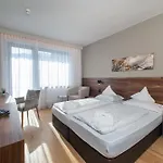 Ladurner Готель