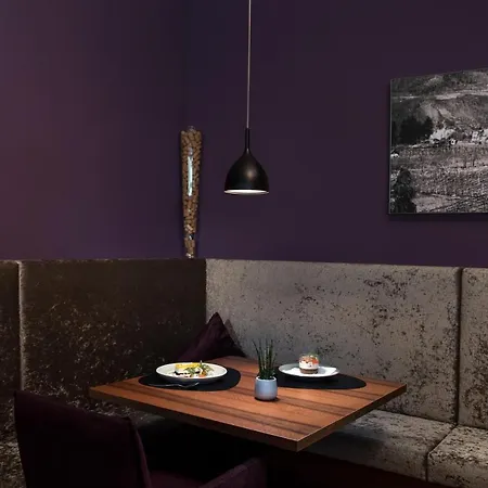 Ladurner Hotel 3*