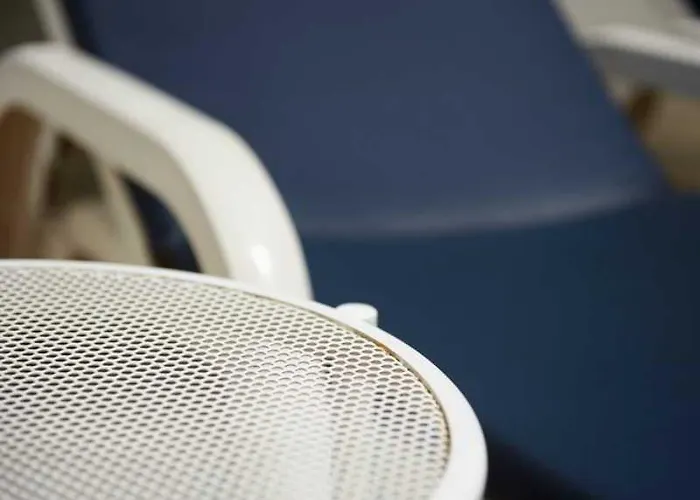 Ladurner فندق 3*